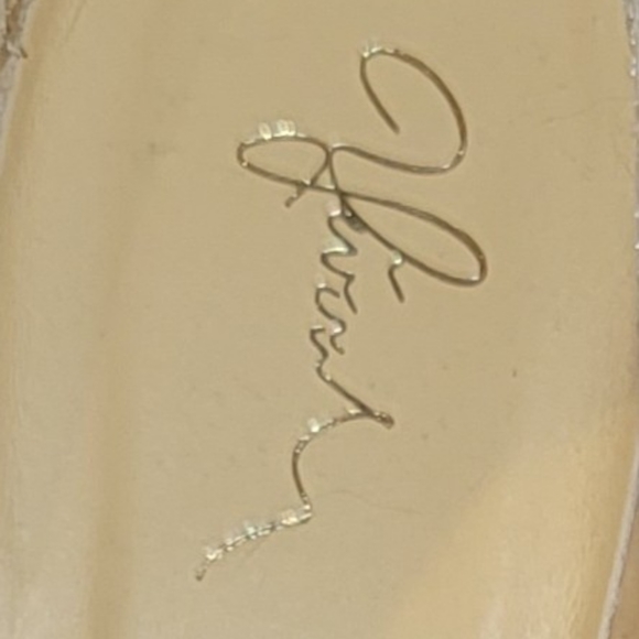 Yevrah Black Unique Heels Size 7 - Picture 6 of 6